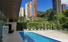 Estelar La Torre Suites